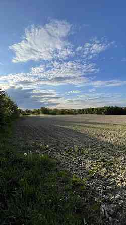Продаж земельної ділянки 1 га Угринів