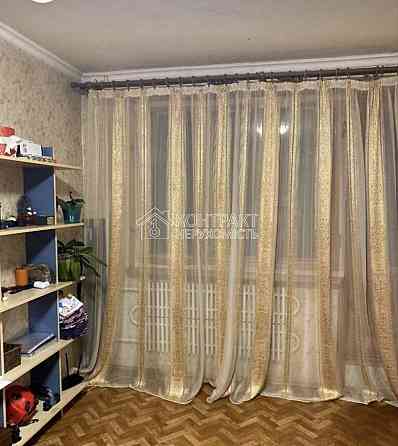 Продаж Квартира 3-кімнатна, 4/9 поверх на вул. Світла Харків