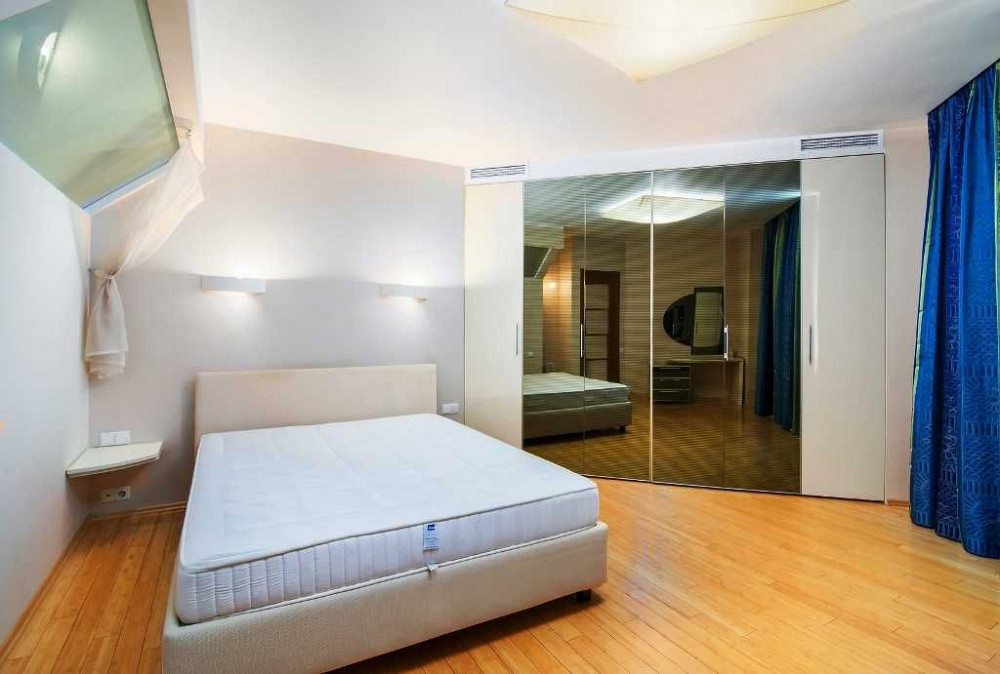 Продаж Квартира 4-кімнатна, 8/14 поверх на Булаховського Академіка вул., д. 5В Київ - фото 6