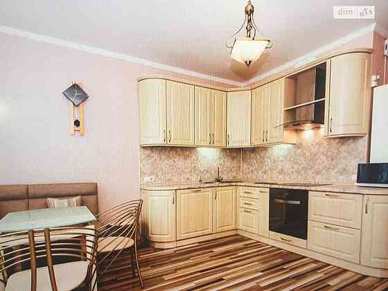 Оренда Квартира 3-кімнатна, 17/24 поверх на просп. Петра Григоренко, 20 Kiev