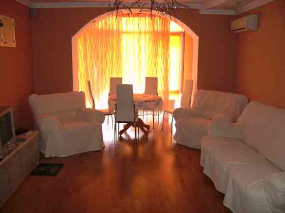 Аренда 3-х комнатная раздельная ЖК Лико Град м. Ипподром № 1137516 Киев