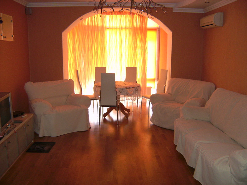 Аренда 3-х комнатная раздельная ЖК Лико Град м. Ипподром № 1137516 Киев - изображение 2