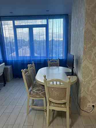 Оренда Квартира 1-кімнатна, 12/27 поверх на Володимира Брожка, 70 Киев