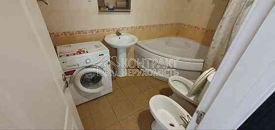 Продаж Квартира 3-кімнатна, 9/9 поверх на вул. Тракторобудівників Харьков