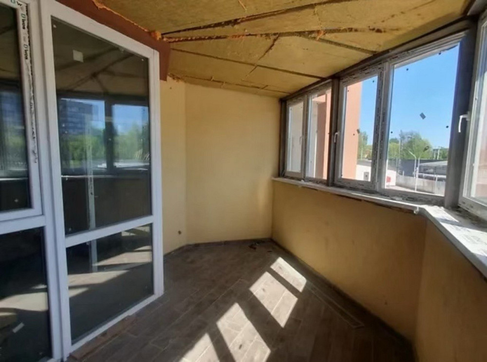 Продаж 3к Квартира 85 кв.м Вітрука 6г Zhytomyr - photo 4