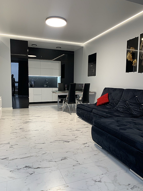 Продаж Квартира 2-кімнатна, 10/14 поверх на Гагаріна пр. (пр. Наукі), 112А Дніпро - фото 1