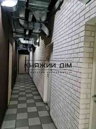 Оренда офісне приміщення на Краснозвездный просп./Лобановського просп. поверх - 2/3 Київ