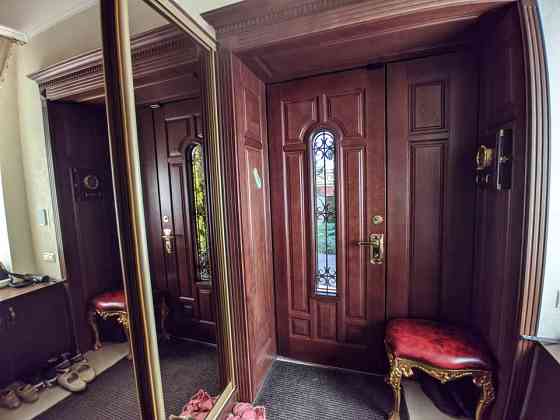 Продаж 2-поверховий Будинок  457 кв.м 7+ кімн. на вул. Митницька, Cherkasy