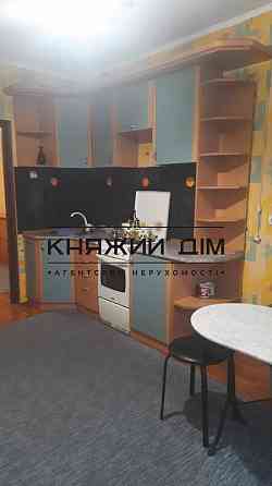 Оренда Квартира 1-кімнатна, 10/16 поверх на Гмыри Бориса ул. Київ