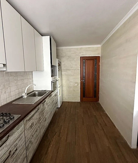 Продаж Квартира 3-кімнатна, 10/10 поверх на Мира пр., 13 Dnipro - photo 2