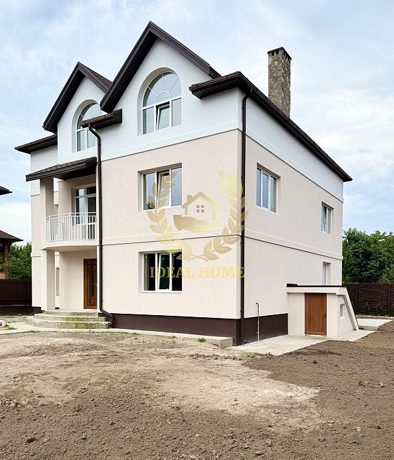 Продаж Будинок 5-кімнатний  - фото 1
