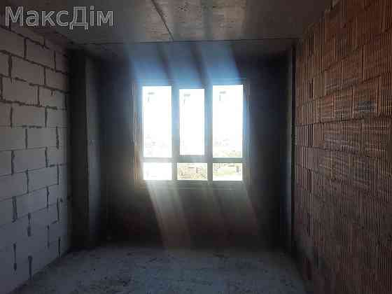 Продаж Гараж/паркомісце на вул. Полковника Нечая 12/16 поверх Ternopil'