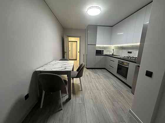 Продаж 1к Квартира 42 кв.м Івана Сльоти Zhytomyr