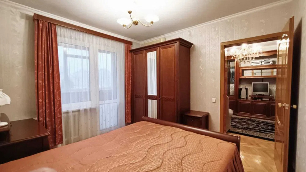 Оренда Квартира 4-кімнатна, 5/16 поверх на вул. Мішуги, 9 Київ - фото 1