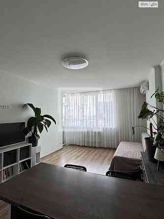 Продаж Квартира 2-кімнатна, 8/24 поверх на вул. Теремківська Киев