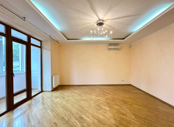 Продаж 3к Квартира 99.1 кв.м Дашевського Івано-Франківськ