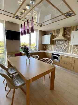 Оренда Квартира 3-кімнатна, 9/16 поверх на ул. Анатолия Петрицкого Київ