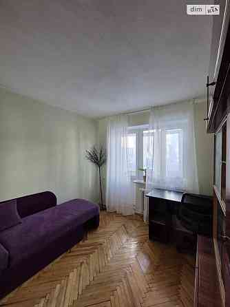 Оренда Квартира 2-кімнатна, 1/4 поверх на Соборна Vinnytsya