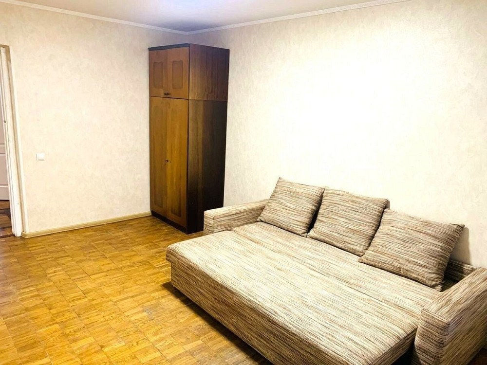 Оренда Квартира 3-кімнатна, 13/16 поверх на просп. Павла Тичини, 20 Київ - фото 1