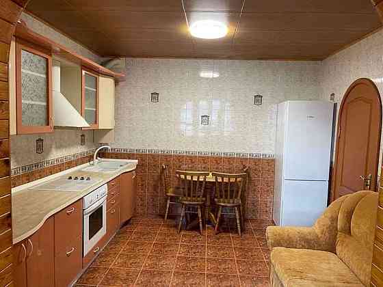 Оренда Квартира 2-кімнатна, 4/12 поверх на ул. Ларисы Руденко, 21 Київ