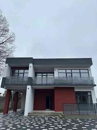 Продаж Будинок 4-кімнатний Бирки (Жовкивський район)