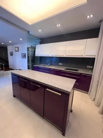 For sale 4-room Apartment 275 sq.m Француский бульвар ЖК Стикон Француский Odessa