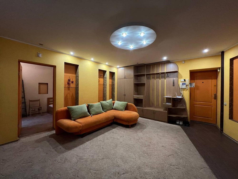 Оренда Квартира 2-кімнатна, 3/9 поверх на вул. Кільцева Винники - фото 1