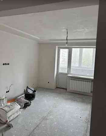 3 комнатная квартира. Средний этаж Одеса