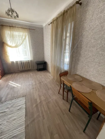 Продаж Квартира 1-кімнатна на ул. Генерала Ватутина, 36 Odessa