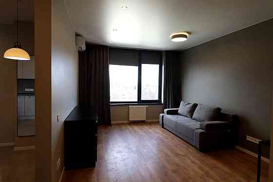 Продаж Квартира 1-кімнатна, 9/17 поверх на Берестейський вул., д. 67 Киев