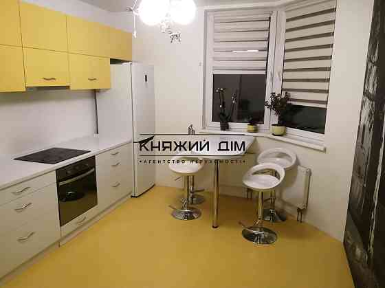 Оренда Квартира 1-кімнатна, 10/25 поверх на Симоненка ул. Київ