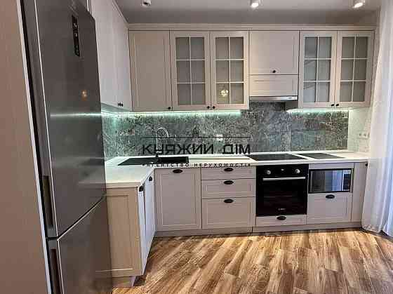 Продаж Квартира 1-кімнатна, 11/25 поверх на Драгоманова ул. Kiev