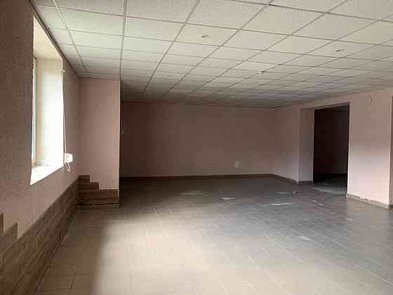 Продаж торгове приміщення на Галицька, 203 Угринів