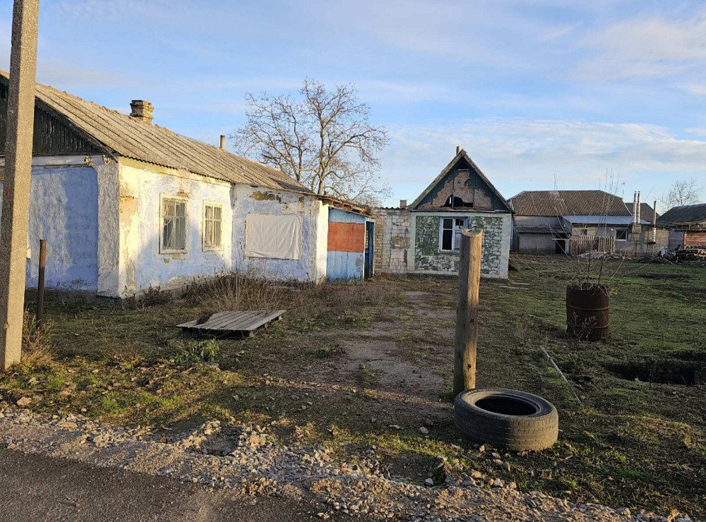 Продам дом в селе Дачное Дачне - фото 1