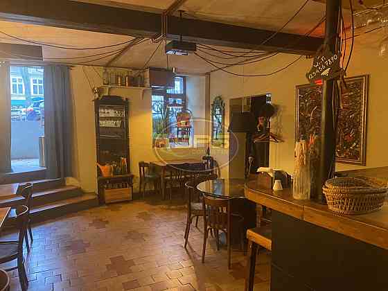 Оренда заклад громадського харчування на вул. Дерибасівська поверх - 1/3 Одеса