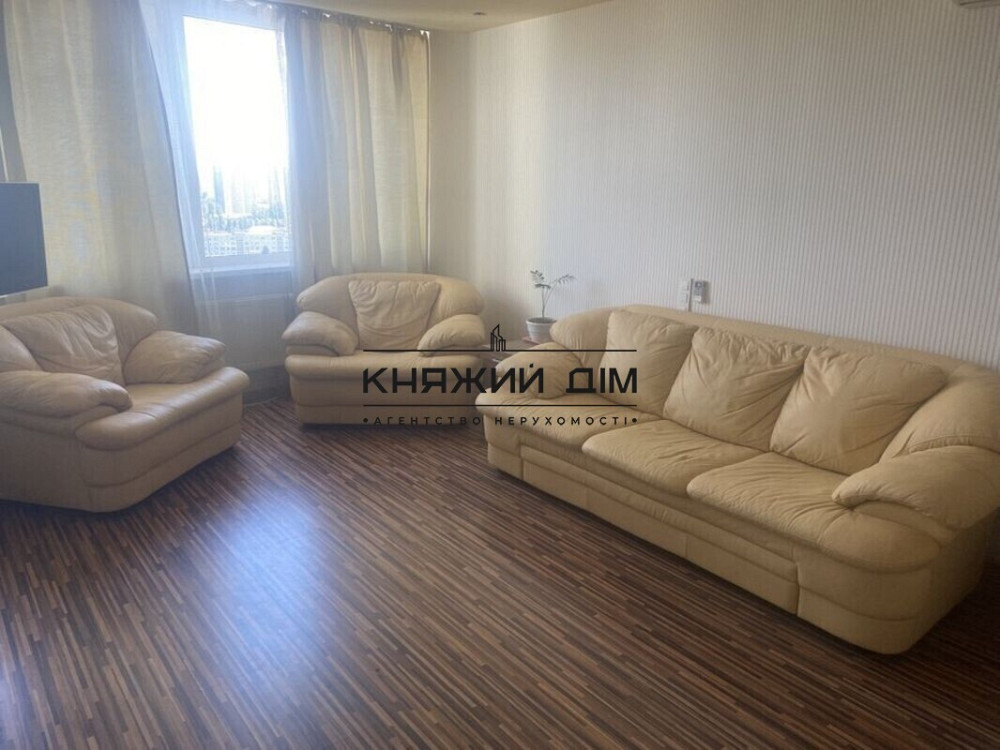 Оренда Квартира 1-кімнатна, 18/25 поверх на Вышгородская ул. Kiev - photo 2