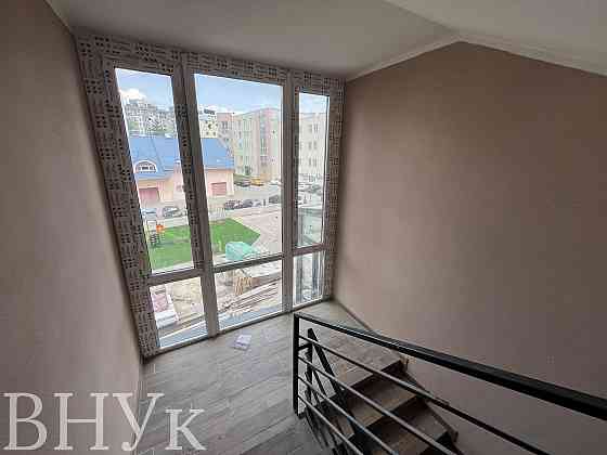 Продаж Квартира 2-кімнатна, 4/10 поверх на Торговиця Ternopil'