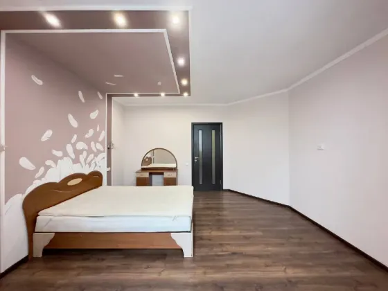 Продаж 2к Квартира 68.5 кв.м Коновальця Івано-Франківськ