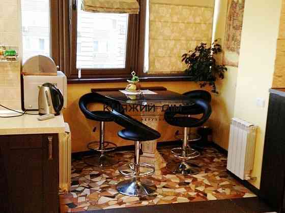 Оренда Квартира 2-кімнатна, 18/24 поверх на Голосеевская ул. Київ