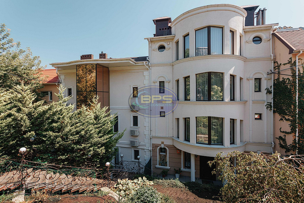 Продаж 4-поверховий Будинок з ділянкою 26.3 сот 375 кв.м 4 кімн.  Одеса - фото 1