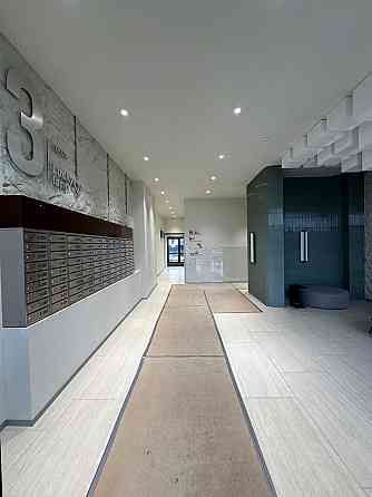 Продаж Квартира 2-кімнатна, 3/13 поверх на Берковецька вул., д. 4-Д Kiev