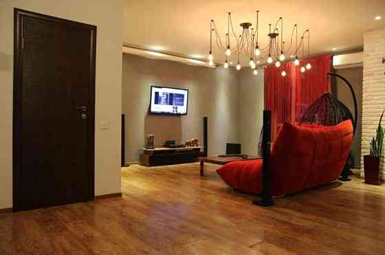 Продаж 3к Квартира 115 кв.м  Гора