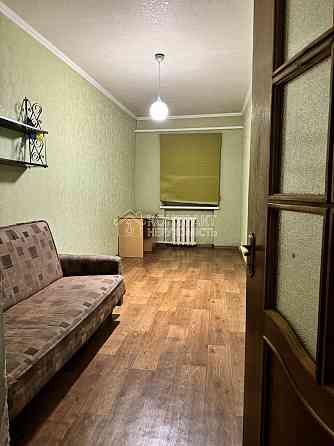 Продаж Квартира 3-кімнатна, 5/5 поверх на вул. Олександрівський Харьков