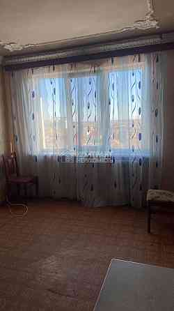 Оренда Квартира 3-кімнатна, 8/9 поверх на вул. Салтівське Харків