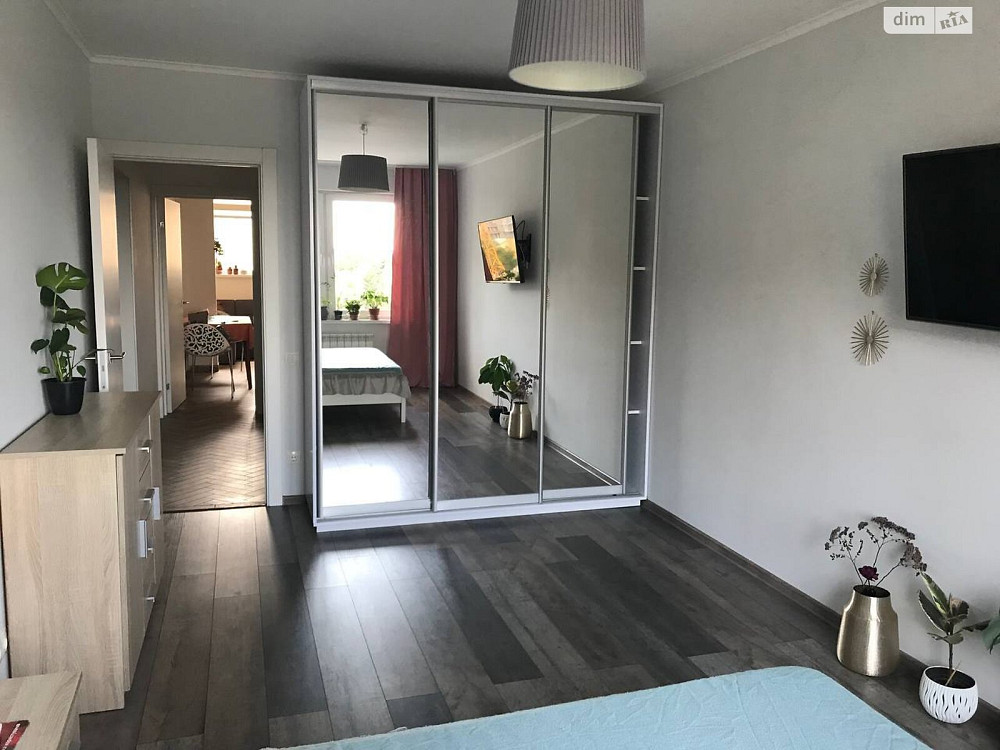 Продаж Квартира 1-кімнатна, 8/16 поверх на Максимовича Михайла вул., д. 7А Киев - изображение 2