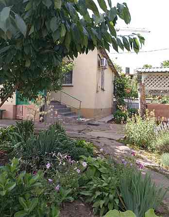 Продається будинок в Іличанці на 5 сотках землі. 