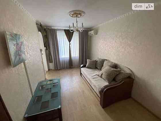 Оренда Квартира 3-кімнатна, 7/9 поверх на ул. Елены Телиги Киев