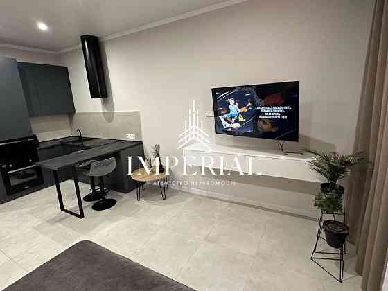 Продаж Квартира 1-кімнатна, 8/32 поверх на вул. Андрія Верхогляда Kiev