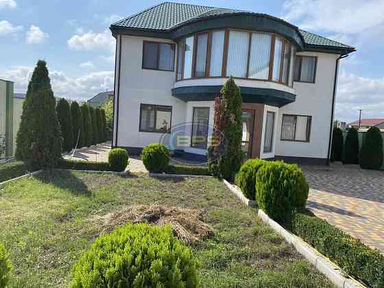 Продаж будинку 3 поверхи Сухий Лиман