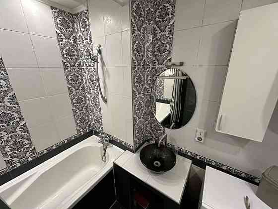 Оренда Квартира 1-кімнатна, 5/5 поверх на вул. Тампере, 11 Київ